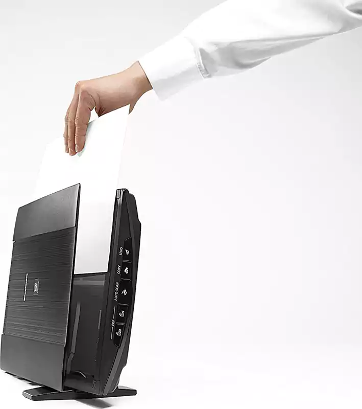 Canon LiDE 220 Canoscan Flatbed Photo & Document Scanner